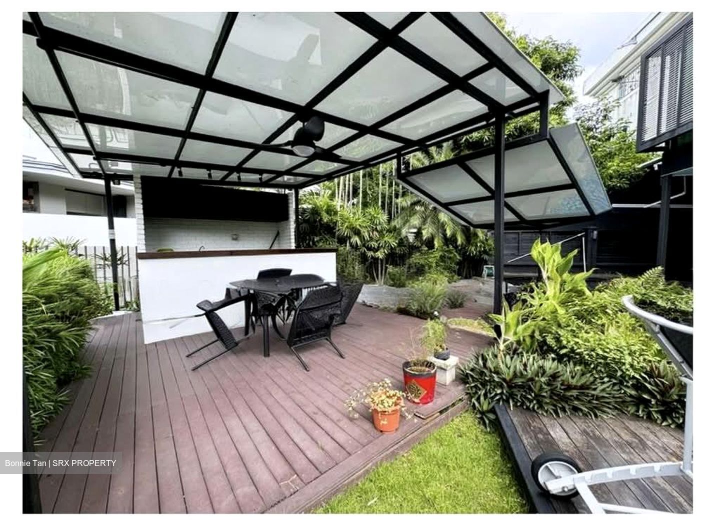 Jalan Senyum (D14), Detached #568664381